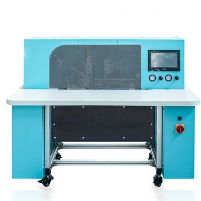 HX18B Machine de fixation de bande élastique pour ordinateurs portables semi-automatiques conçue pour la fixation rapide et élastique de bande sur ordinateurs portables à couverture rigide et à couverture douce