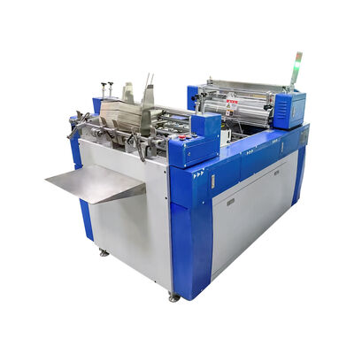 Machine à coller partiellement des livres en carton