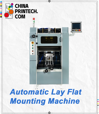 Machine automatique de montage plat pour les livres photo, les livres de table pour enfants, fabrique des livres photo, des livres de cuisine, des albums de timbres, une alimentation automatique des signatures pliées sur le papier.