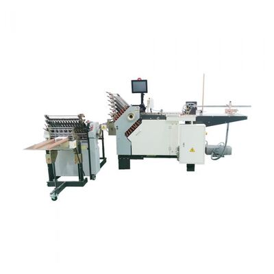 Machine de pliage miniature à boucle fournissant des solutions de pliage pour les matériaux de taille de feuille B2 dans les centres d'impression et numériques