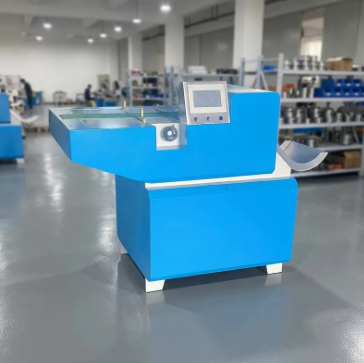 Coupe-panneau central numérique HX450D, adapté à la production de livres à couverture rigide avec couvertures personnalisées et finition professionnelle